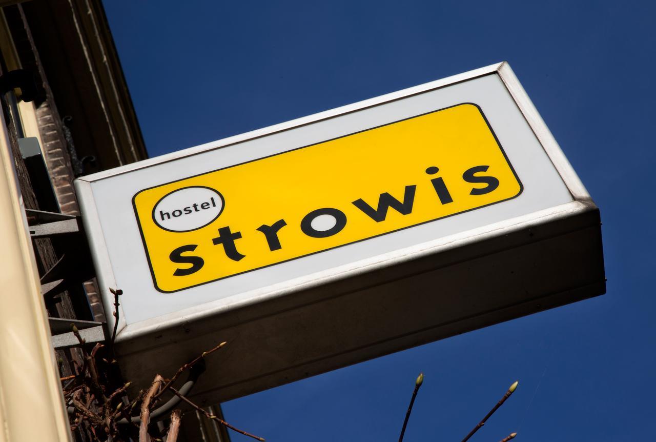 Strowis Hostel Utrecht Exteriör bild