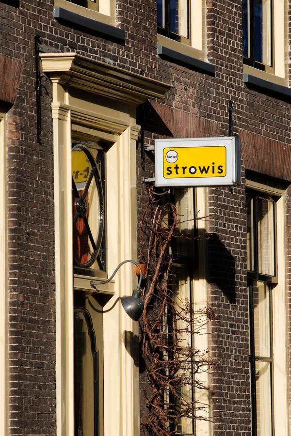 Strowis Hostel Utrecht Exteriör bild